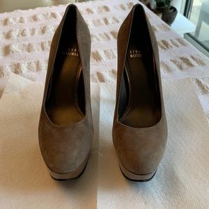 Stuart Weitzman Saucy Platform Pump Size 6.5